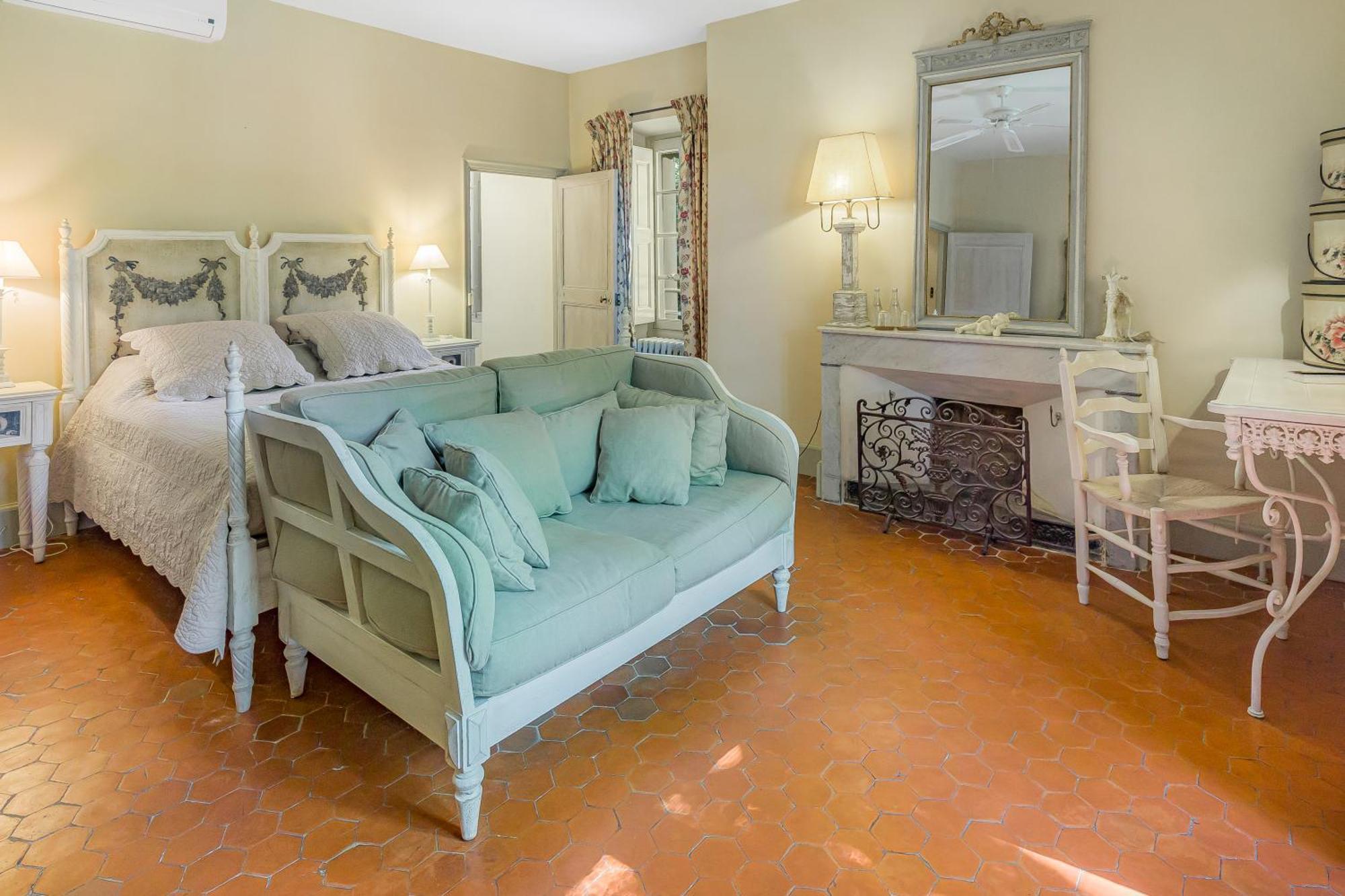 Chateau Mentone Masseboeuf Екстериор снимка